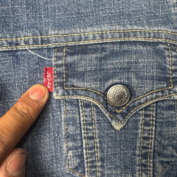 Levi's Easy Rider Jean Jacket - Picture 2 of 8